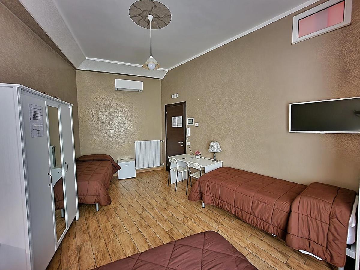 B&B Duca Orsini กราวีนา อิน ปูเลีย ภายนอก รูปภาพ