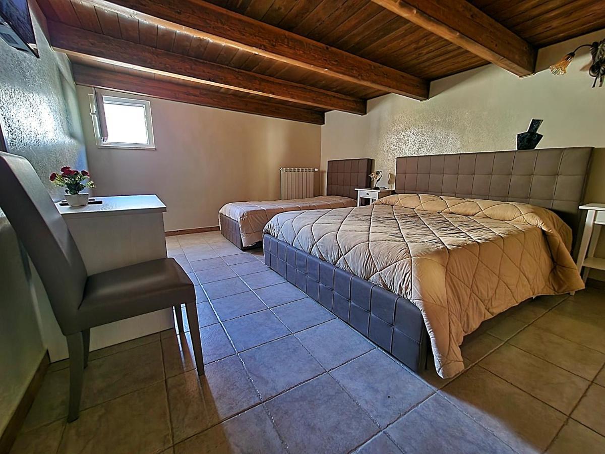 B&B Duca Orsini กราวีนา อิน ปูเลีย ภายนอก รูปภาพ